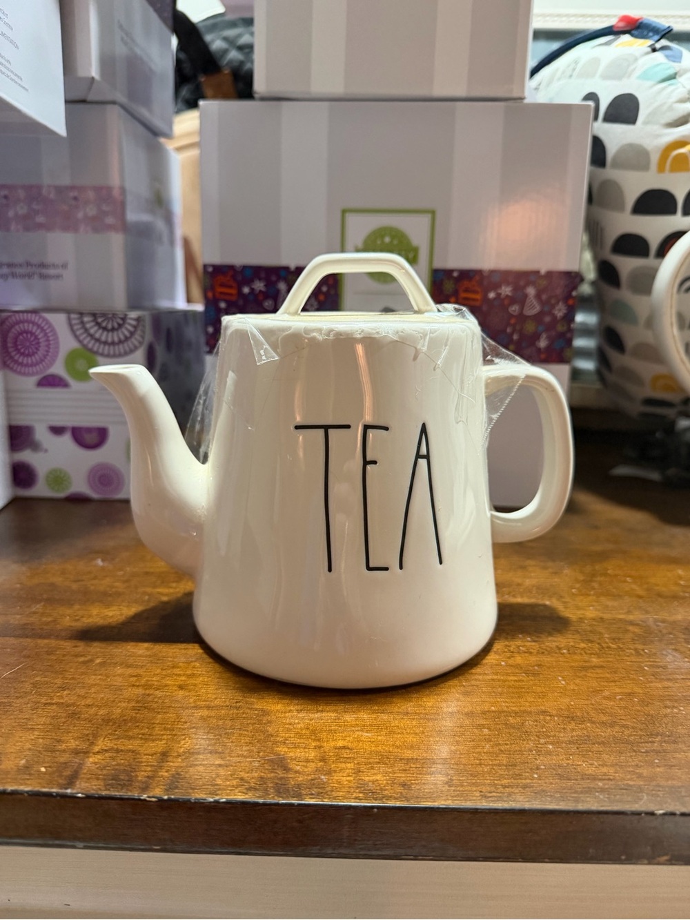 Teapot Rae Dunn